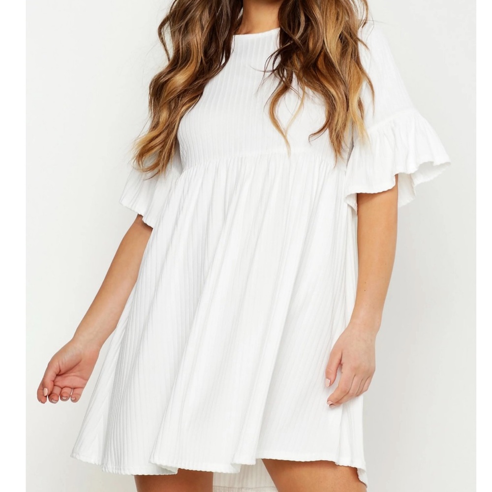 Boohoo Petite Ribbed Frill Sleeve Smock Dress